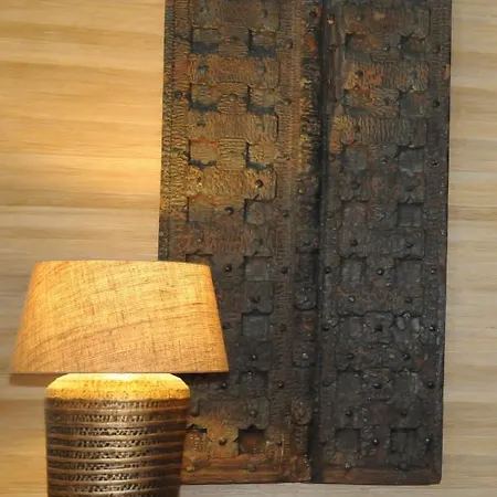 Abdijhof * 托尔恩