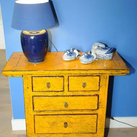 Abdijhof * تورْن