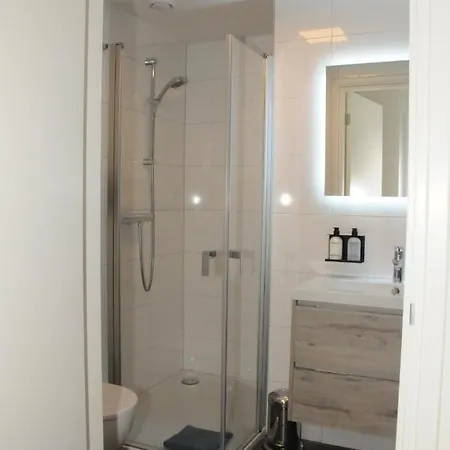 Abdijhof * تورْن